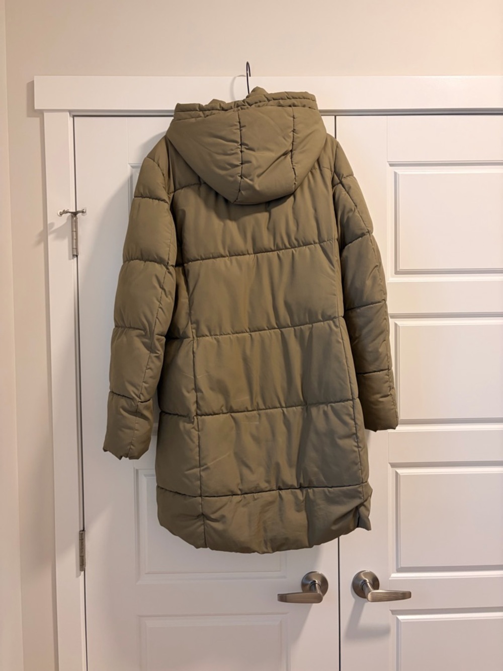 Women’s Hooded Puffer Coat in Olive Green - Picture 2 of 4